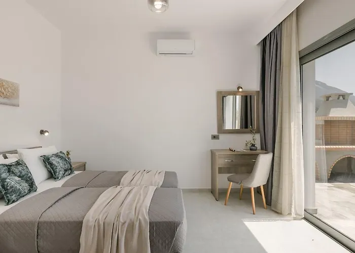 Natassa By Select Villa